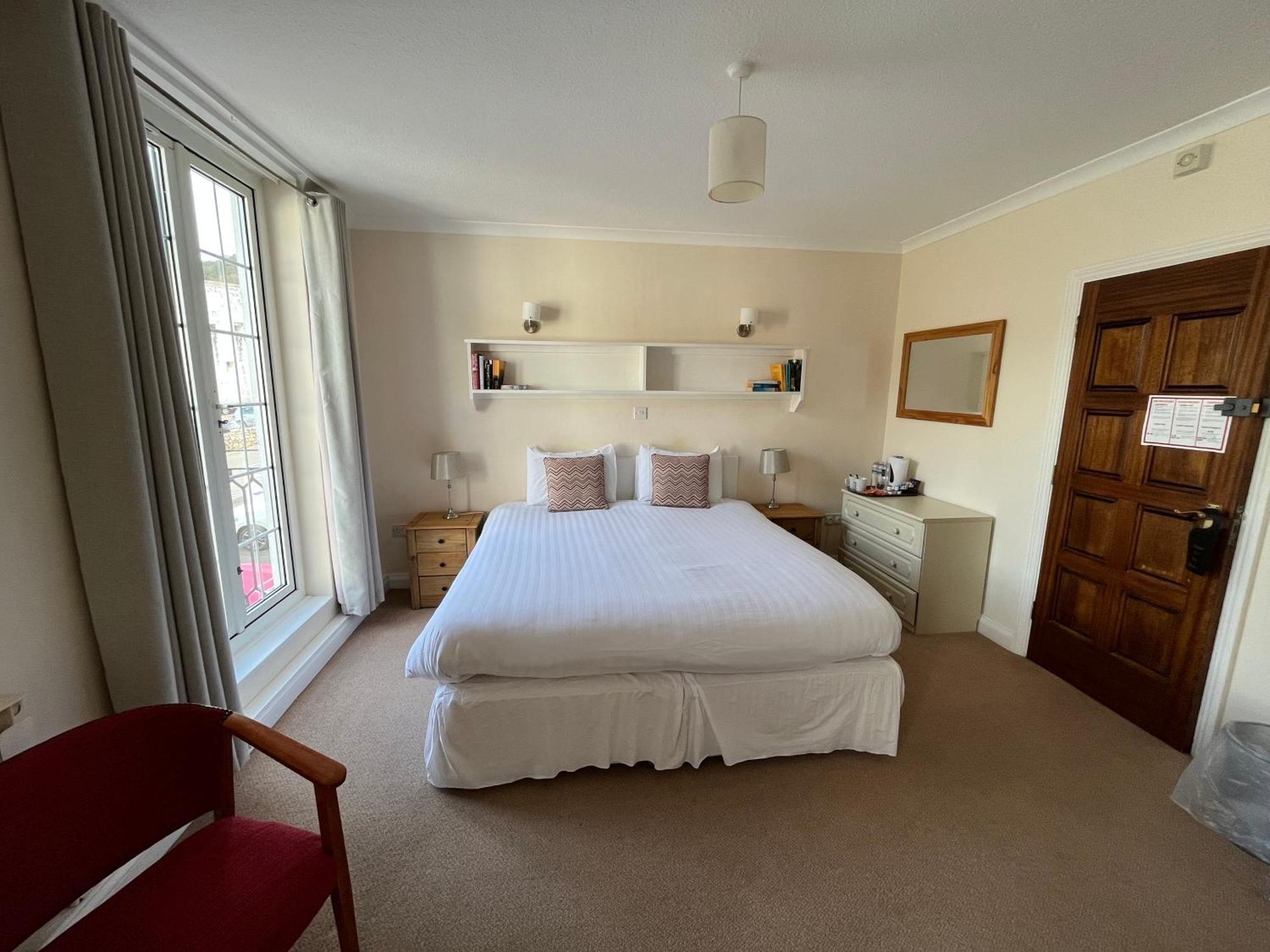 The Prince Of Wales Hotel St Ouen's Buitenkant foto