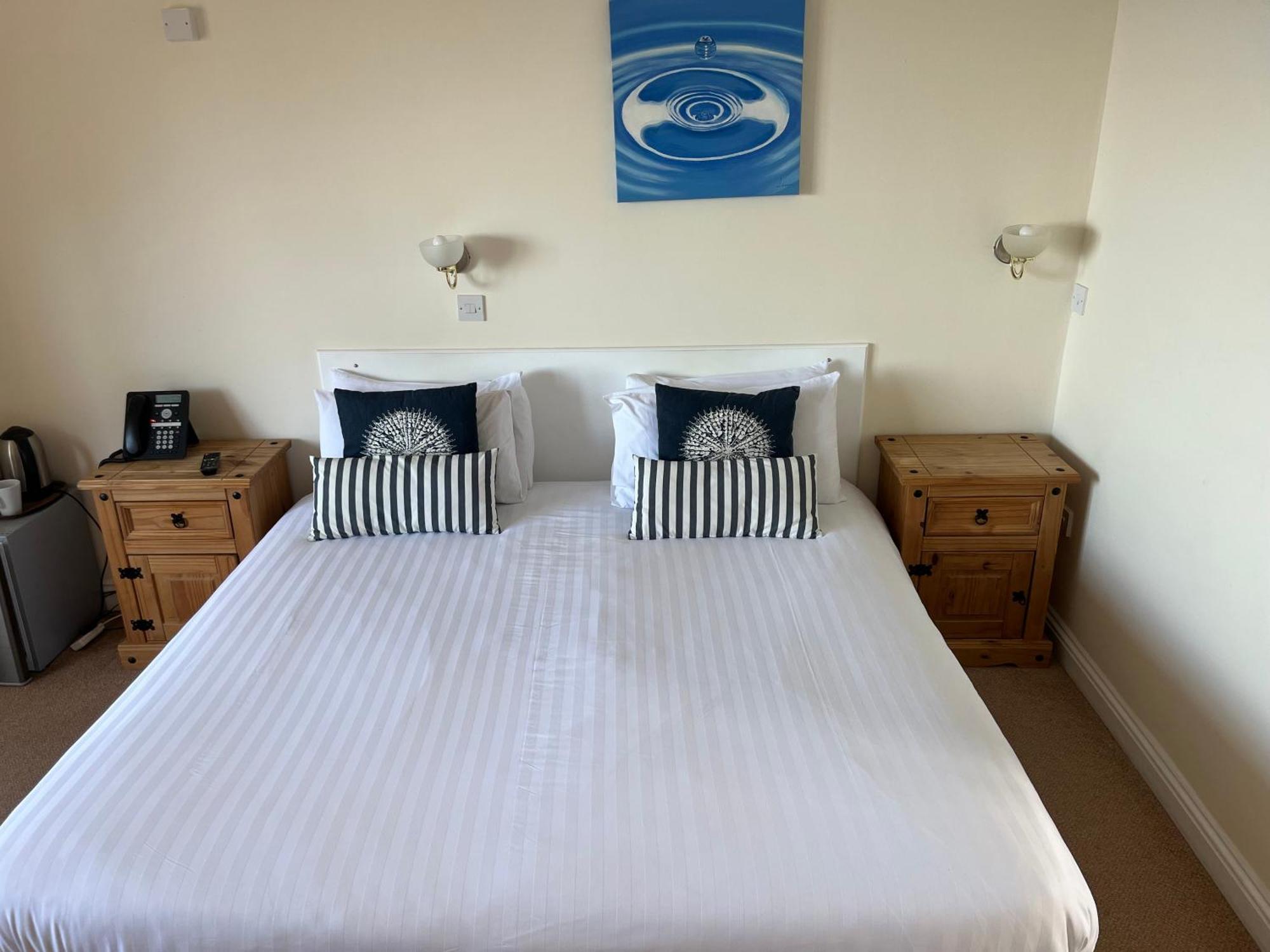 The Prince Of Wales Hotel St Ouen's Buitenkant foto
