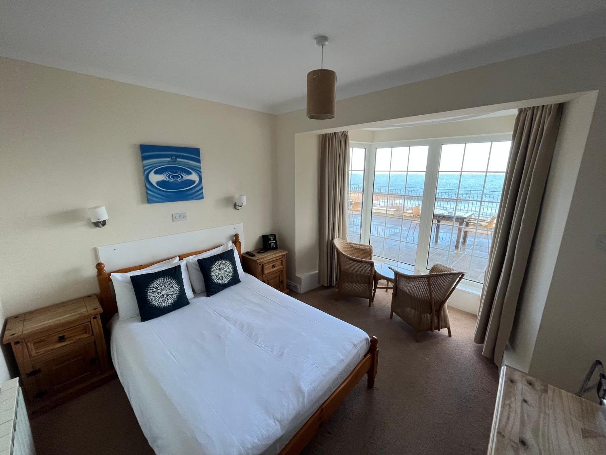 The Prince Of Wales Hotel St Ouen's Buitenkant foto
